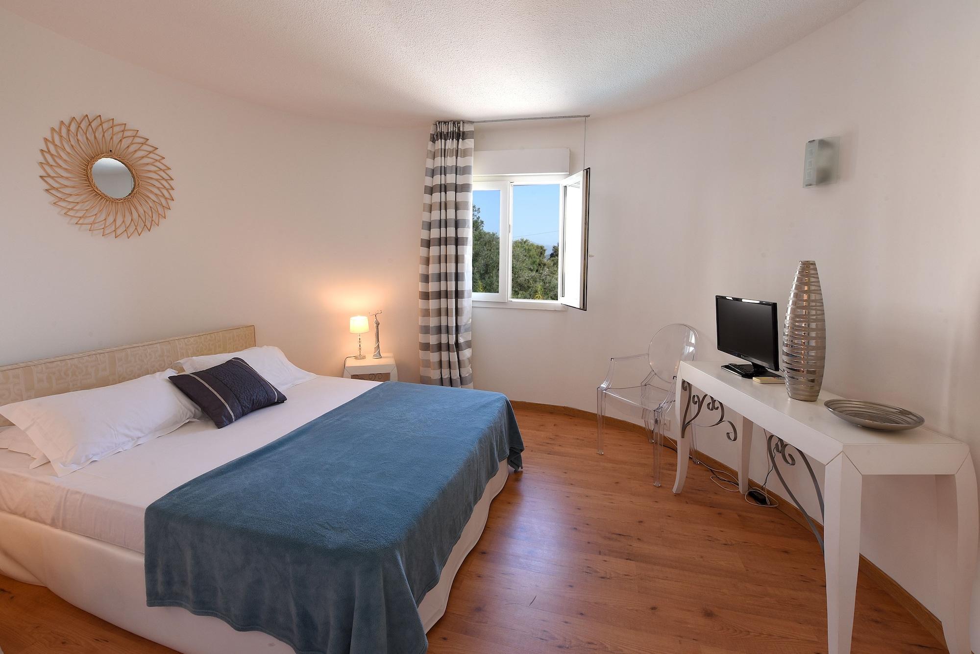 Hotel Le Tilbury Porto-Vecchio  Dış mekan fotoğraf